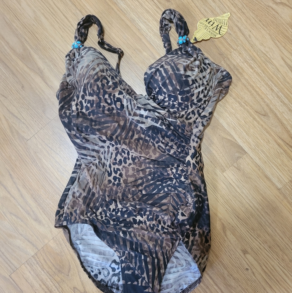 Miracle 🩱bathing suit animal print